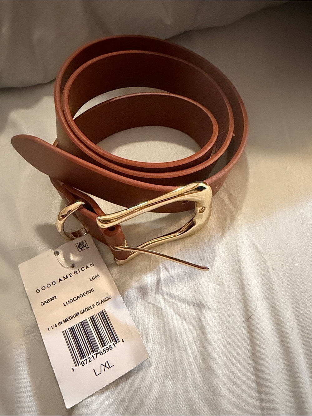 Good American Luggage Brown Leather Belt with Sculpted Gold Buckle